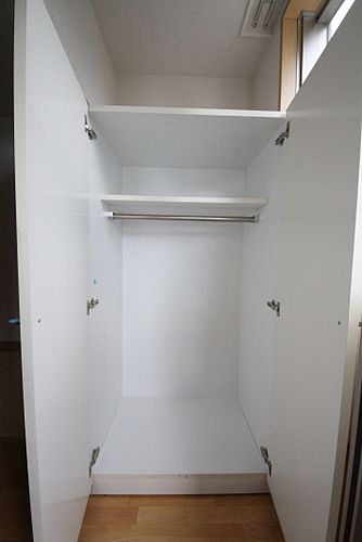 アムス四谷三丁目
