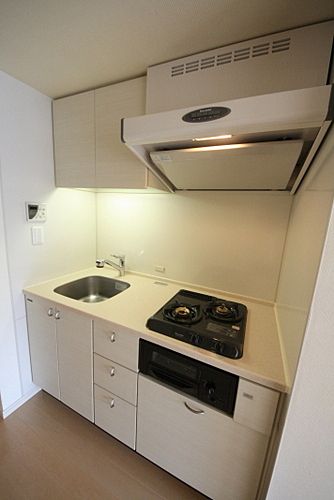 エスティメゾン四谷坂町