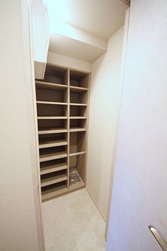 プラウドフラット四谷三丁目
