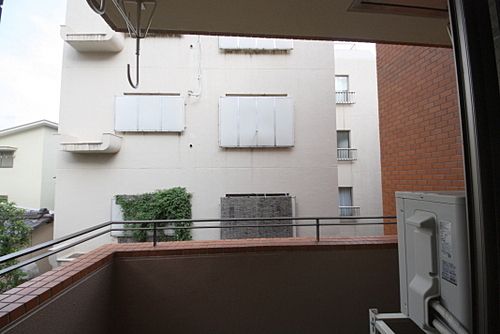 クレールメゾン左門町