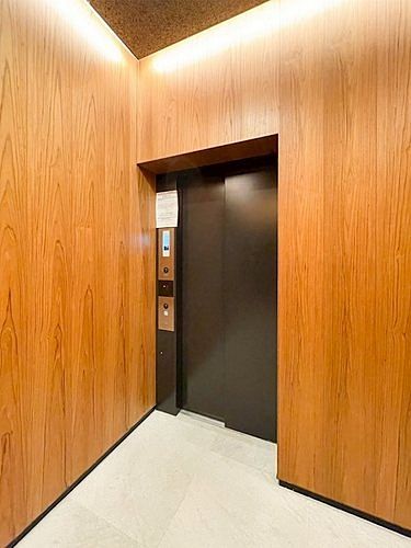 ズーム信濃町