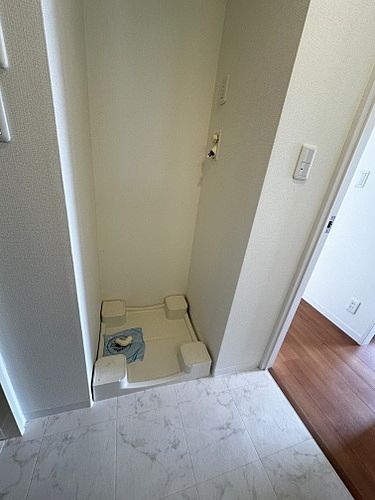 レジディア四谷三丁目