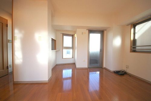 アーバンクレスト片町