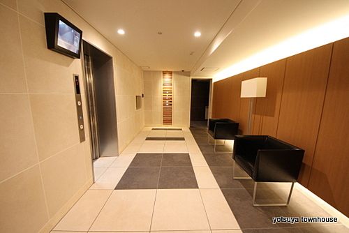 グランスイート四谷プレシア