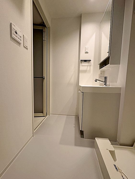 ズーム信濃町
