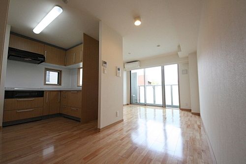 ガーデンクレスト