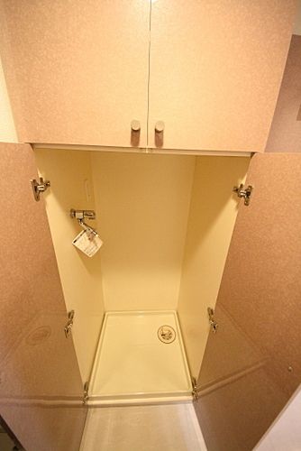 アムス四谷三丁目