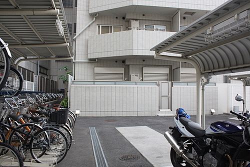 フォルム四谷外苑東