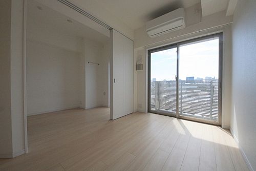 インプレストコア四谷坂町
