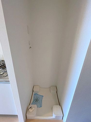 レジディア四谷三丁目