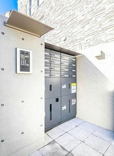 ウェルスクエアイズム四谷大京町