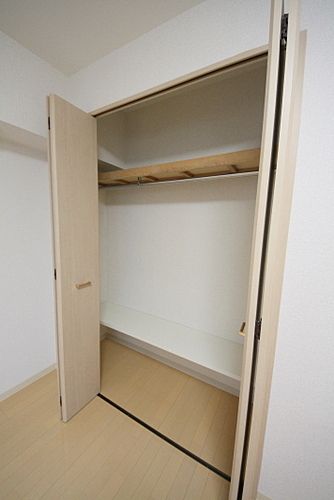 リヤドカガヤ