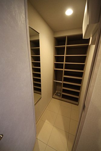 プラウドフラット四谷三丁目