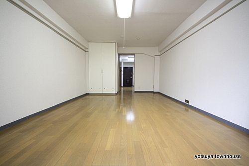 第1マンション四谷
